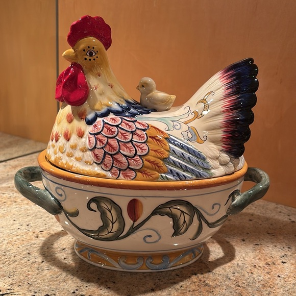 Fitz and Floyd Classics Ricamo Covered Vegetable Dish - Picture 16 of 16